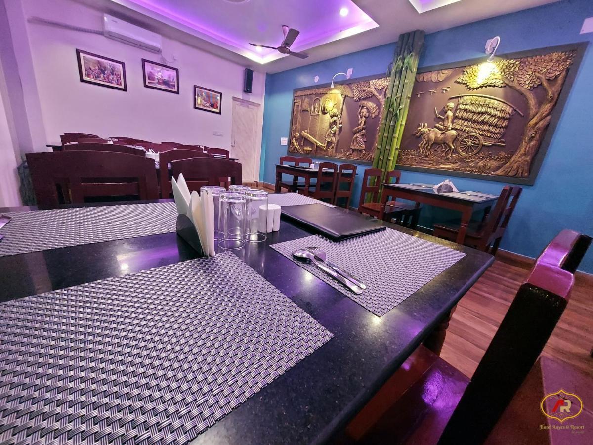 Hotel Aayes And Resort Shānti Niketan Екстериор снимка