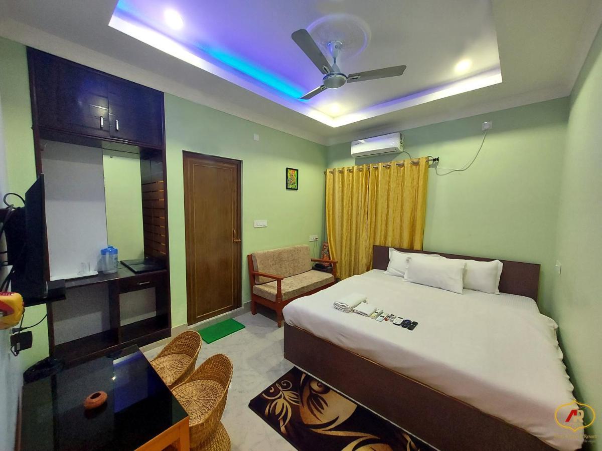Hotel Aayes And Resort Shānti Niketan Екстериор снимка